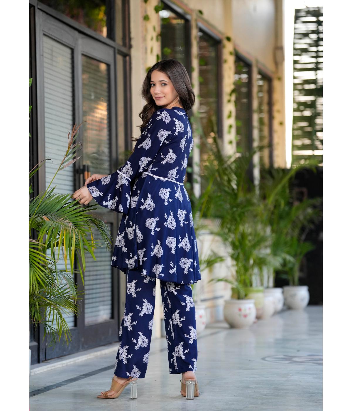 Daevish New Rayon Floral Printed Tie-up Nack Top With Pant Set
